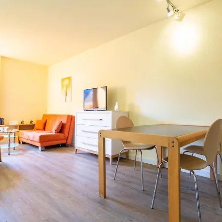 Ferienwohnpark Ein-zimmer-apartment 53 03 * Immenstaad am Bodensee